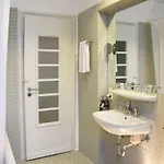 호텔 Robert-schuman-haus 2*