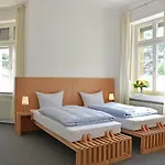 호텔 Robert-schuman-haus