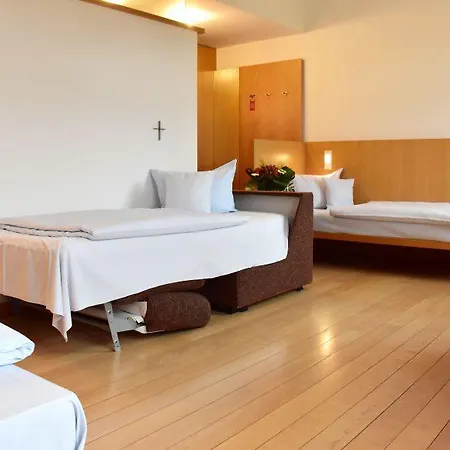 Hotel Robert-schuman-haus Tréveris