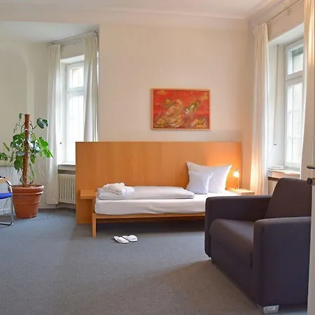 Robert-schuman-haus ترير