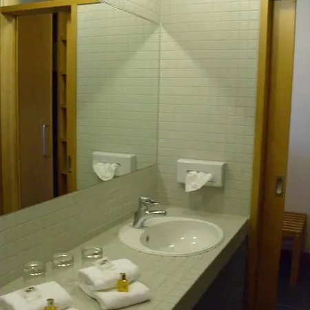 Robert-schuman-haus 2*