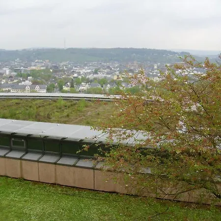 Robert-schuman-haus ホテル トリーア