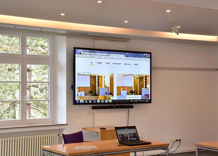 Hotel Robert-schuman-haus 2*