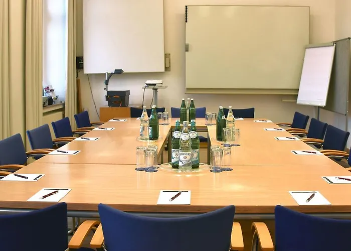 Robert-schuman-haus 2* Trier