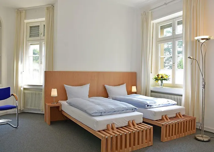 Hotel Robert-schuman-haus